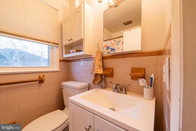 12 PLEASANTVIEW DR, Millville, NJ 08332