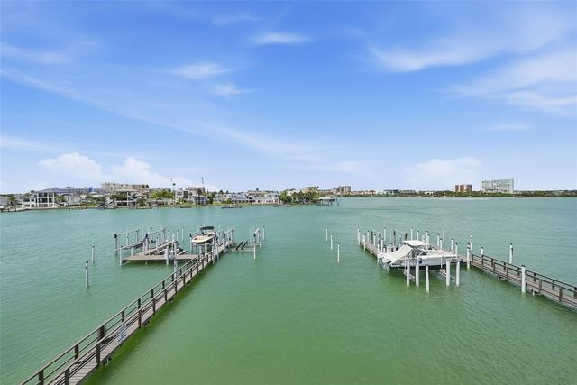 182 BRIGHTWATER DRIVE 4, Clearwater Beach, FL 33767