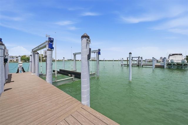 182 BRIGHTWATER DRIVE 4, Clearwater Beach, FL 33767