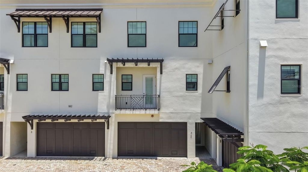 182 BRIGHTWATER DRIVE 4, Clearwater Beach, FL 33767