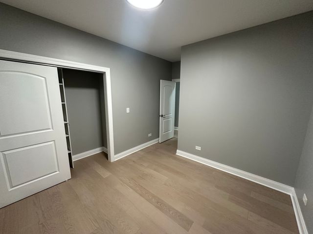 4950 S Michigan Avenue 2, Chicago, IL 60615