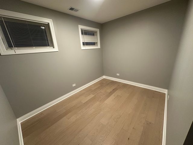 4950 S Michigan Avenue 2, Chicago, IL 60615