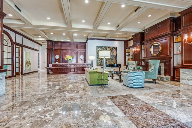 2828 Hood Street 907, Dallas, TX 75219