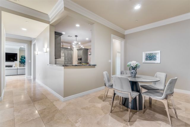 2828 Hood Street 907, Dallas, TX 75219