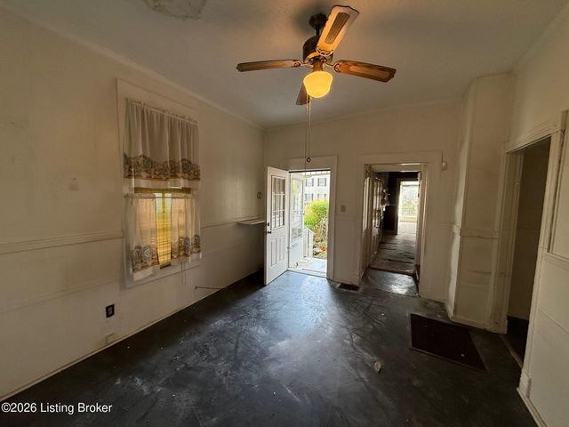 1523 W Oak St, Louisville, KY 40210
