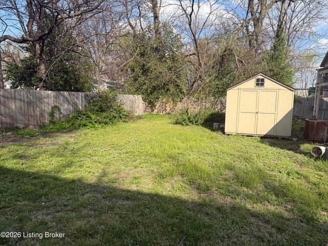 1523 W Oak St, Louisville, KY 40210