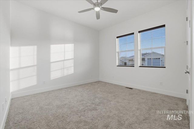 12529 S Lenora Pl, Nampa, ID 83686