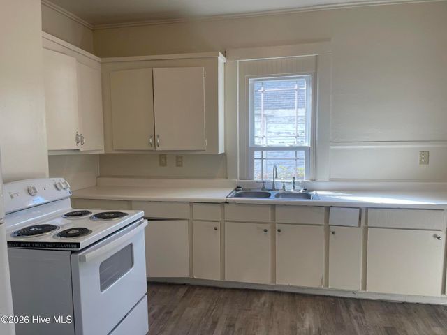 612 Van Norden Street, Washington, NC 27889