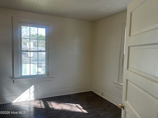 612 Van Norden Street, Washington, NC 27889