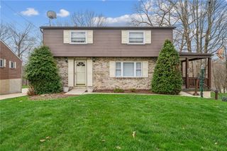 834 Blue Ridge Rd, Plum Boro, PA 15239