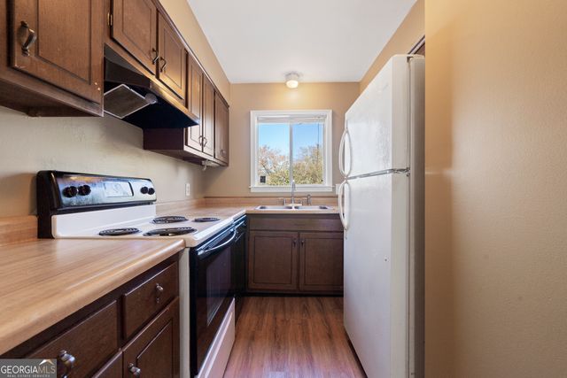 615 Willow Creek Drive, Macon, GA 31204