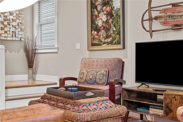 706 Ivy St Unit 2, Shadyside, PA 15232