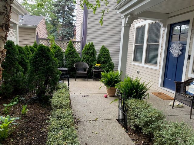 706 Ivy St Unit 2, Shadyside, PA 15232