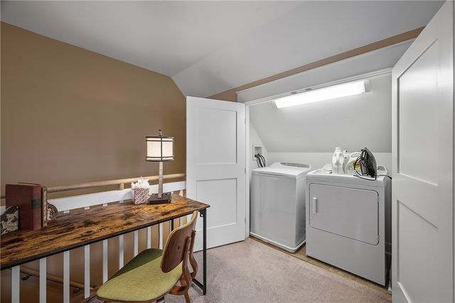 706 Ivy St Unit 2, Shadyside, PA 15232