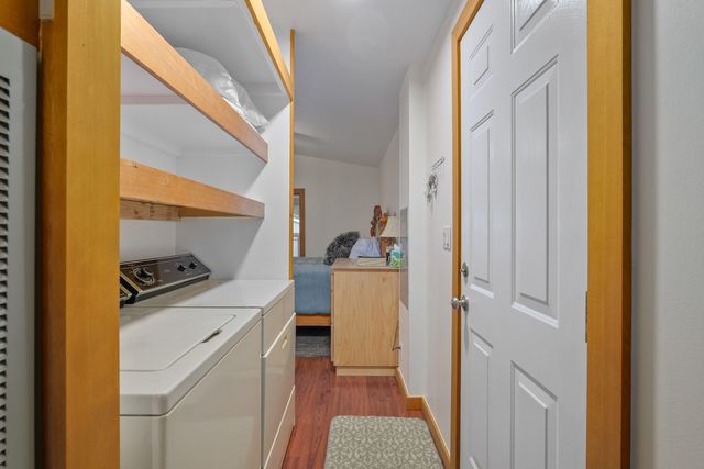 208 Chestnut Lane, Grants Pass, OR 97526