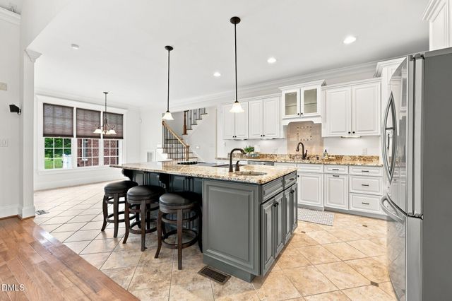 900 S Arendell Avenue, Zebulon, NC 27597