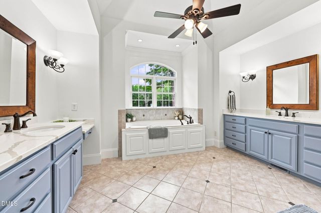900 S Arendell Avenue, Zebulon, NC 27597