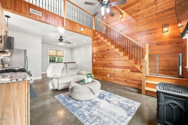 900 S Arendell Avenue, Zebulon, NC 27597