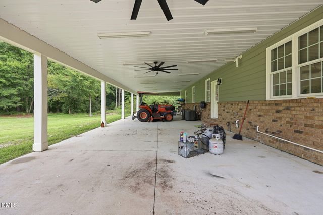 900 S Arendell Avenue, Zebulon, NC 27597