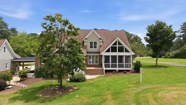 900 S Arendell Avenue, Zebulon, NC 27597