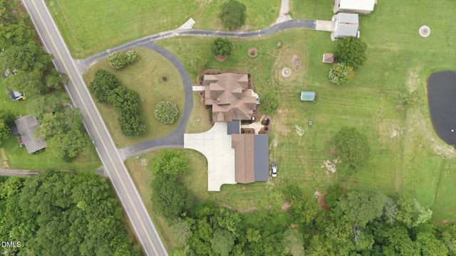 900 S Arendell Avenue, Zebulon, NC 27597