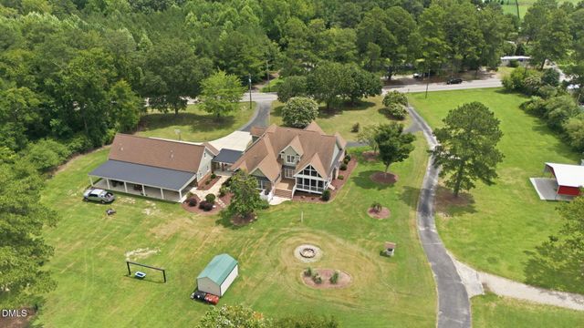 900 S Arendell Avenue, Zebulon, NC 27597