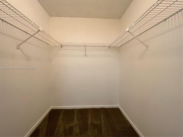 701 N Pine Island Road 202, Plantation, FL 33324