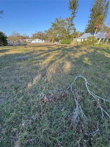 26TH AVENUE S, St Petersburg, FL 33711