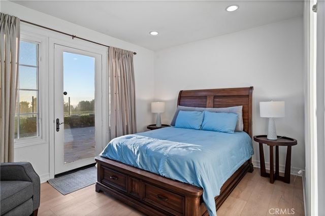 23 Castlerock, Irvine, CA 92603