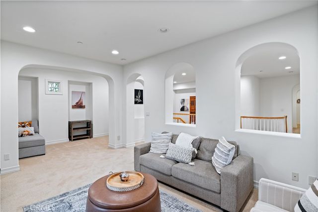23 Castlerock, Irvine, CA 92603