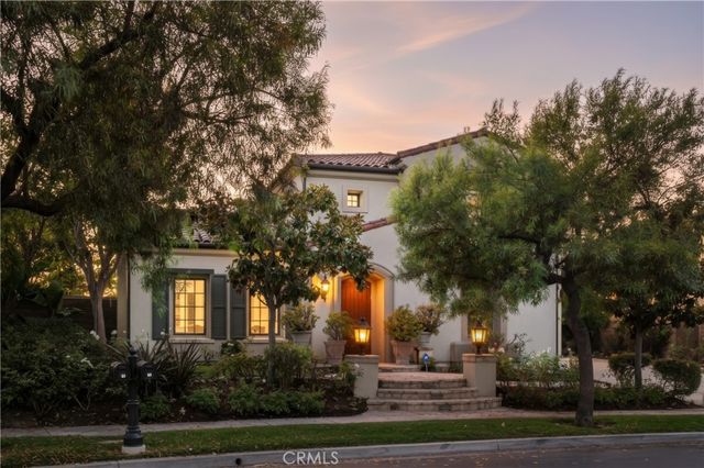23 Castlerock, Irvine, CA 92603
