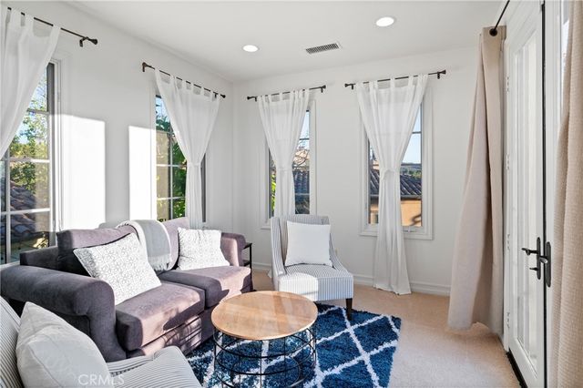 23 Castlerock, Irvine, CA 92603