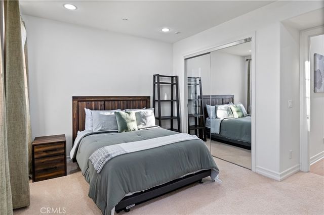 23 Castlerock, Irvine, CA 92603