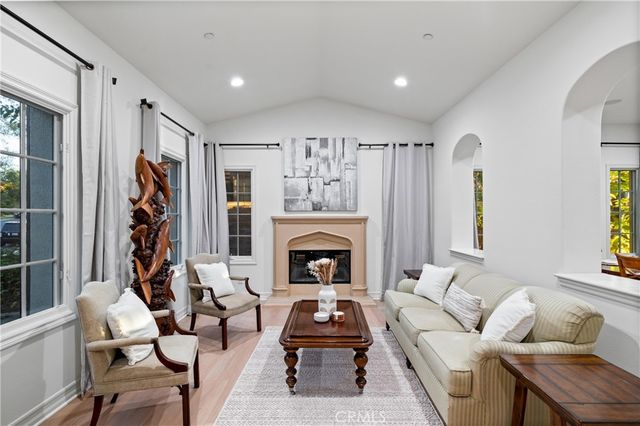 23 Castlerock, Irvine, CA 92603