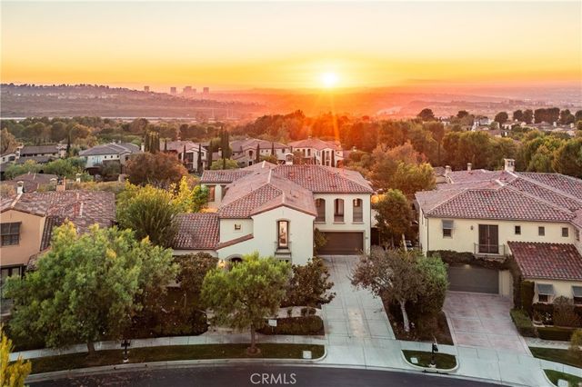 23 Castlerock, Irvine, CA 92603