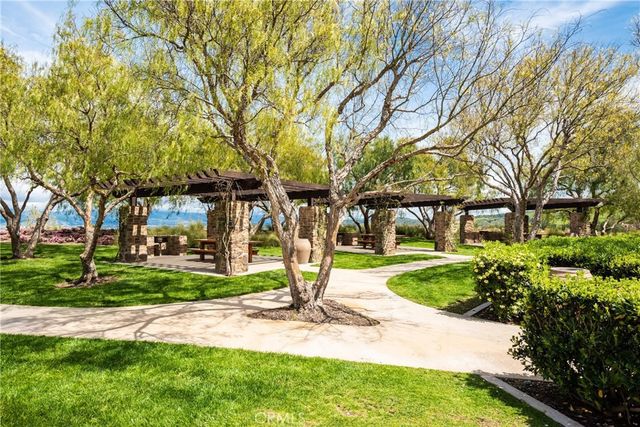 23 Castlerock, Irvine, CA 92603