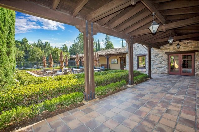 23 Castlerock, Irvine, CA 92603