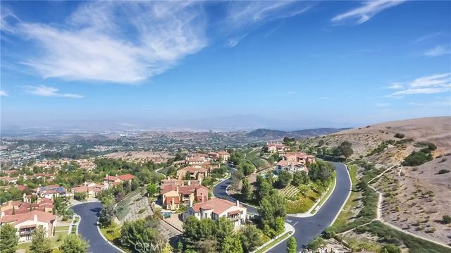 23 Castlerock, Irvine, CA 92603