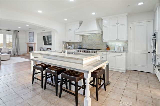 23 Castlerock, Irvine, CA 92603