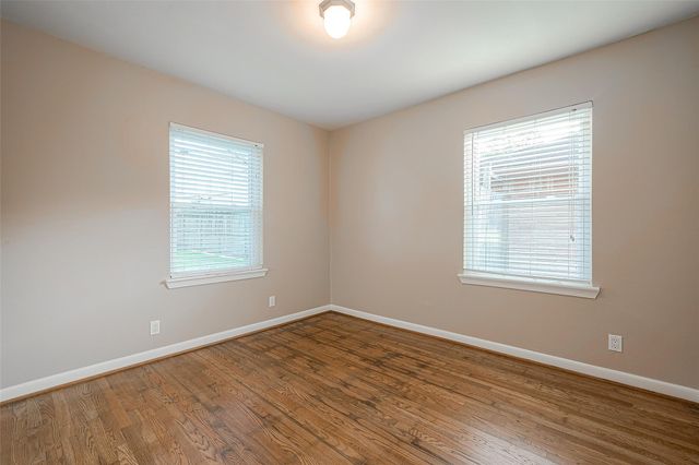 5222 Nina Lee Lane, Houston, TX 77092