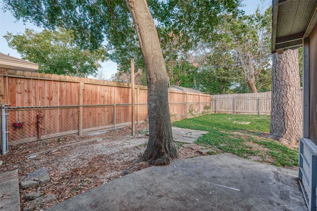 5222 Nina Lee Lane, Houston, TX 77092