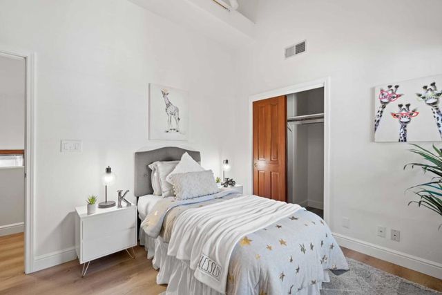 90 Walnut Avenue, Atherton, CA 94027