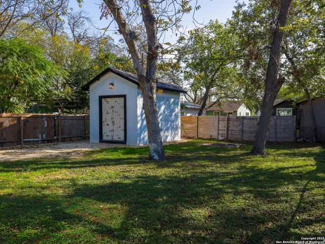 426 Buckingham, San Antonio, TX 78210