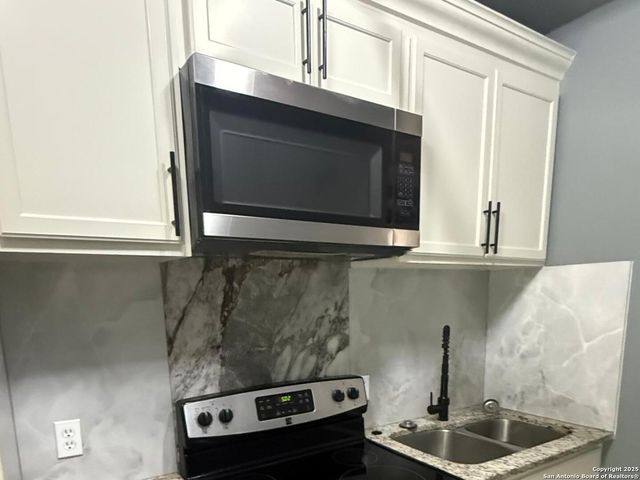 426 Buckingham, San Antonio, TX 78210