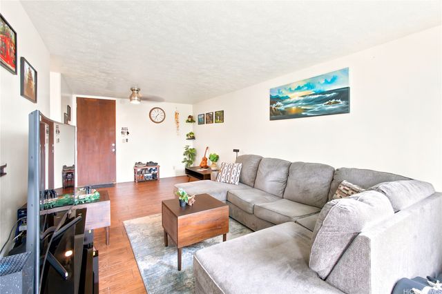 1600 Wilikina Drive C304, Wahiawa, HI 96786