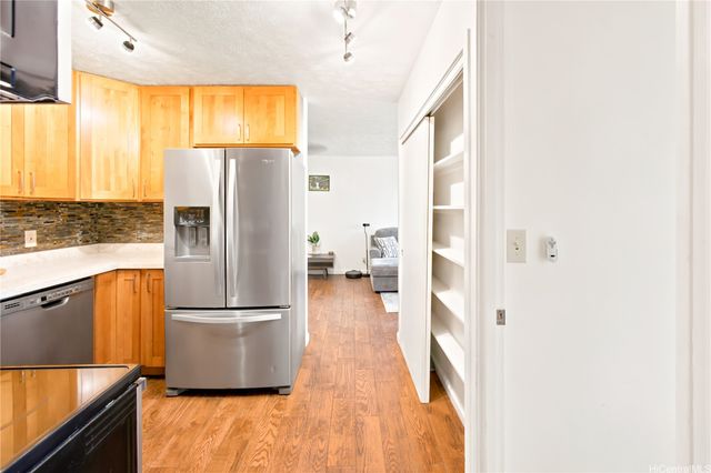 1600 Wilikina Drive C304, Wahiawa, HI 96786