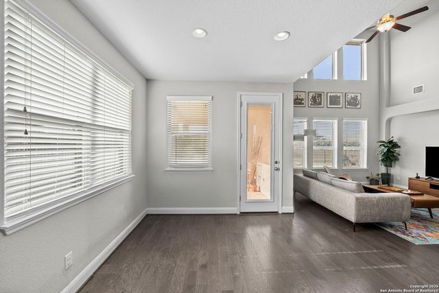 8010 Cibolo View, Boerne, TX 78015