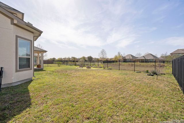 8010 Cibolo View, Boerne, TX 78015