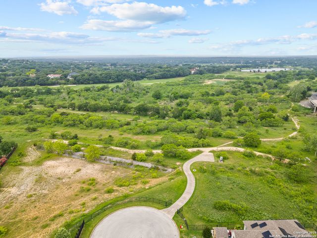 8010 Cibolo View, Boerne, TX 78015