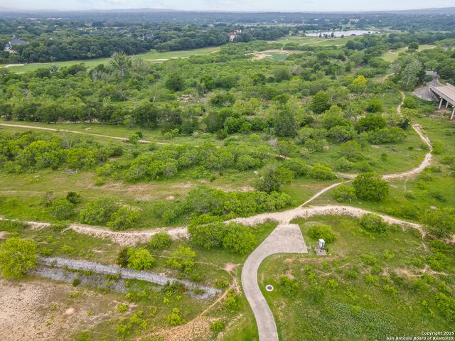 8010 Cibolo View, Boerne, TX 78015